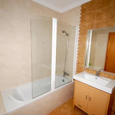 Marina - 3 Bedroom Sea View In Complex With Pools Apartamento Nazaré