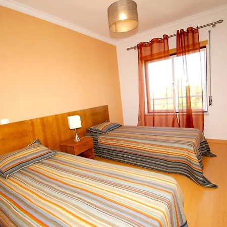 Marina - 3 Bedroom Sea View In Complex With Pools Apartment Nazare