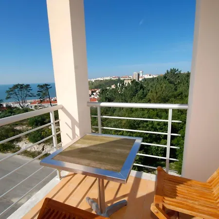 Marina - 3 Bedroom Sea View In Complex With Pools * Nazaré